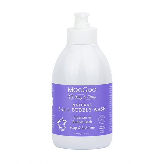 Moogoo natural 2 in 1 bubbly wash in white background, Paediatrician approved gentle cleaner & bubble bath. Soap & SLS free