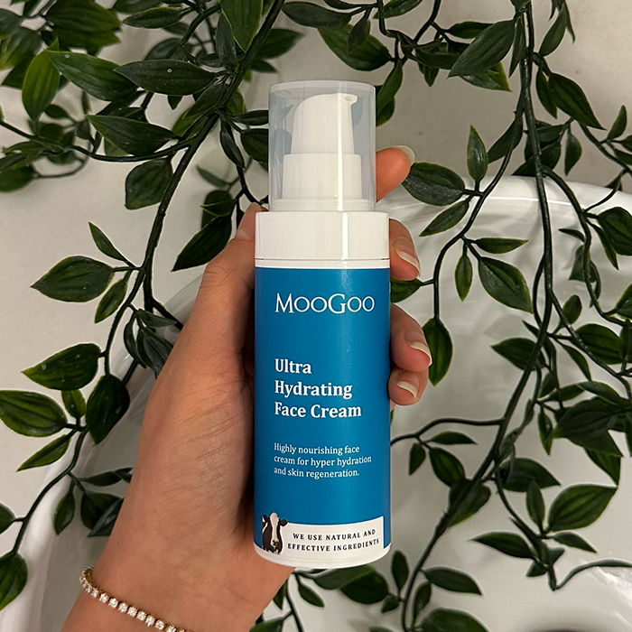 Ultra Hydrating Face Cream | With Ceramides – MooGoo USA Ultra Hydrating Face Cream | With Ceramides – MooGoo USA